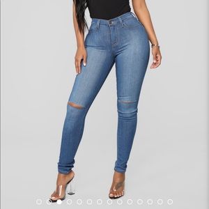 Fashion nova jeans size 3x